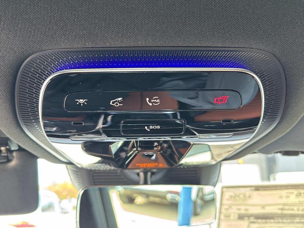 new 2025 Mercedes-Benz GLC 300 car, priced at $66,685