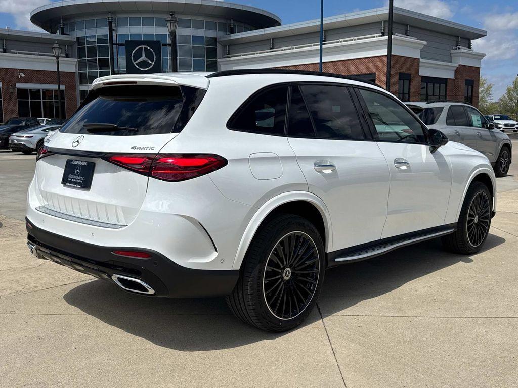 new 2025 Mercedes-Benz GLC 300 car, priced at $66,685