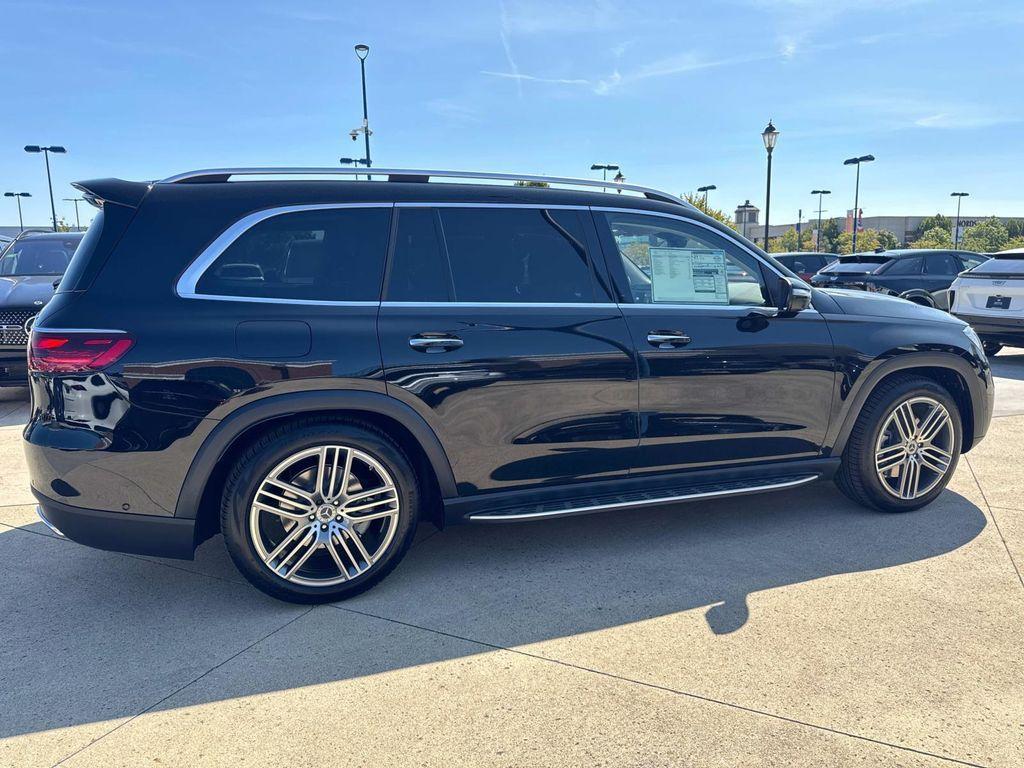 new 2026 Mercedes-Benz GLS 450 car, priced at $102,020