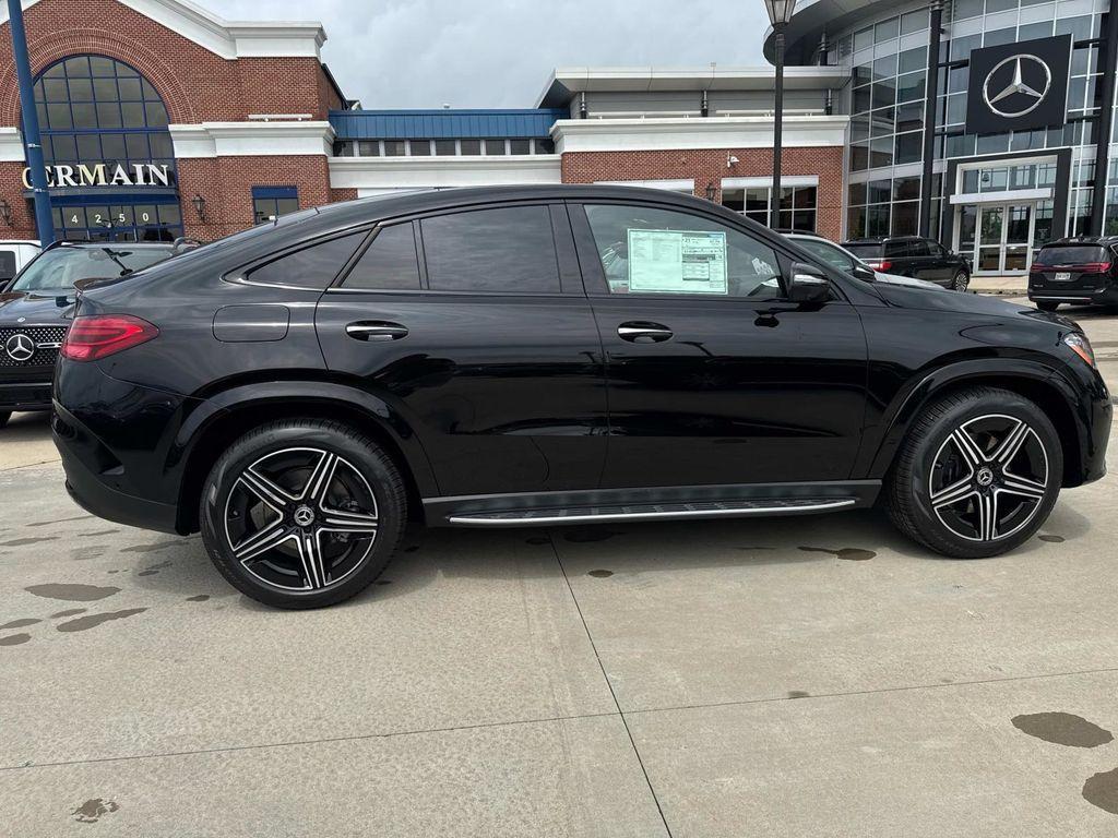 new 2025 Mercedes-Benz GLE 450 car, priced at $88,885