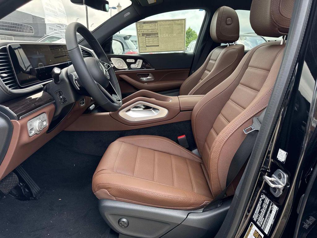 new 2025 Mercedes-Benz GLE 450 car, priced at $88,885