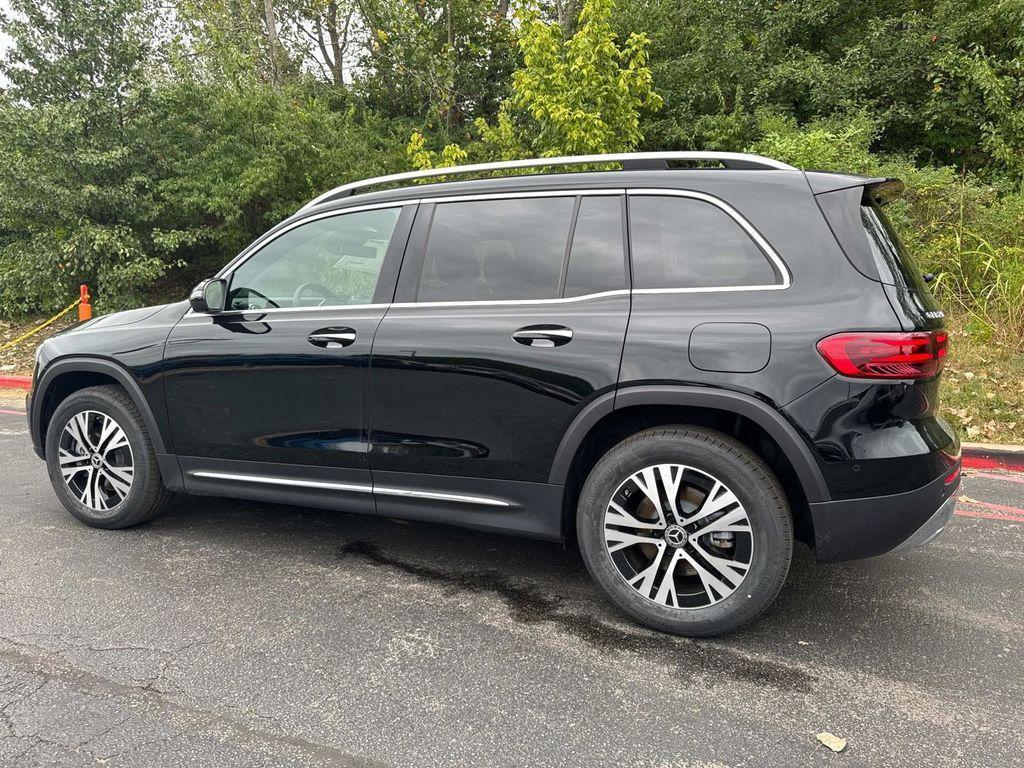 new 2026 Mercedes-Benz GLB 250 car, priced at $53,265