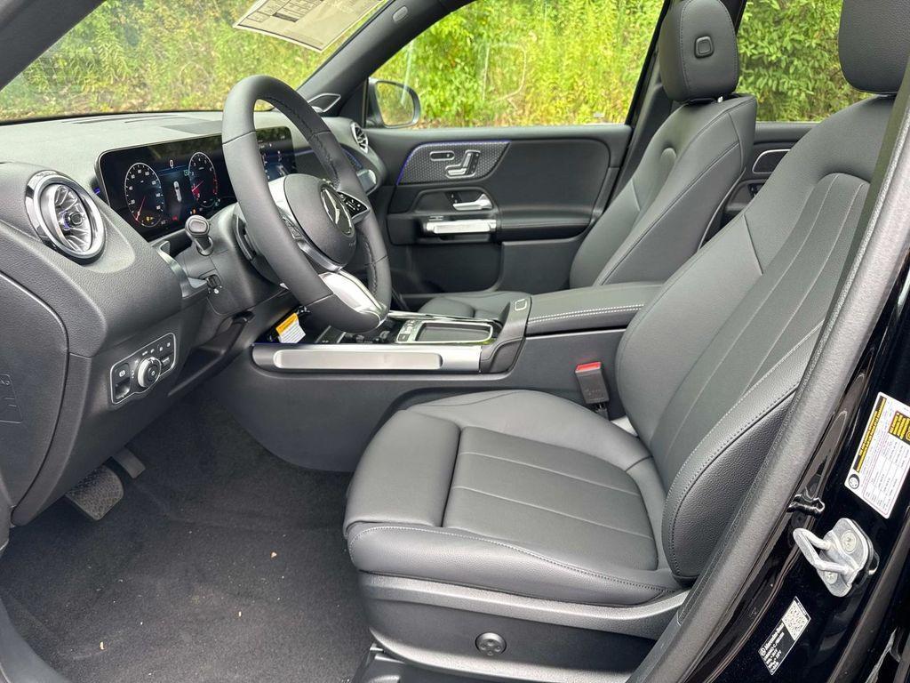 new 2026 Mercedes-Benz GLB 250 car, priced at $53,265