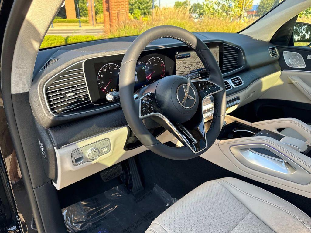 new 2026 Mercedes-Benz GLE 450 car, priced at $84,270