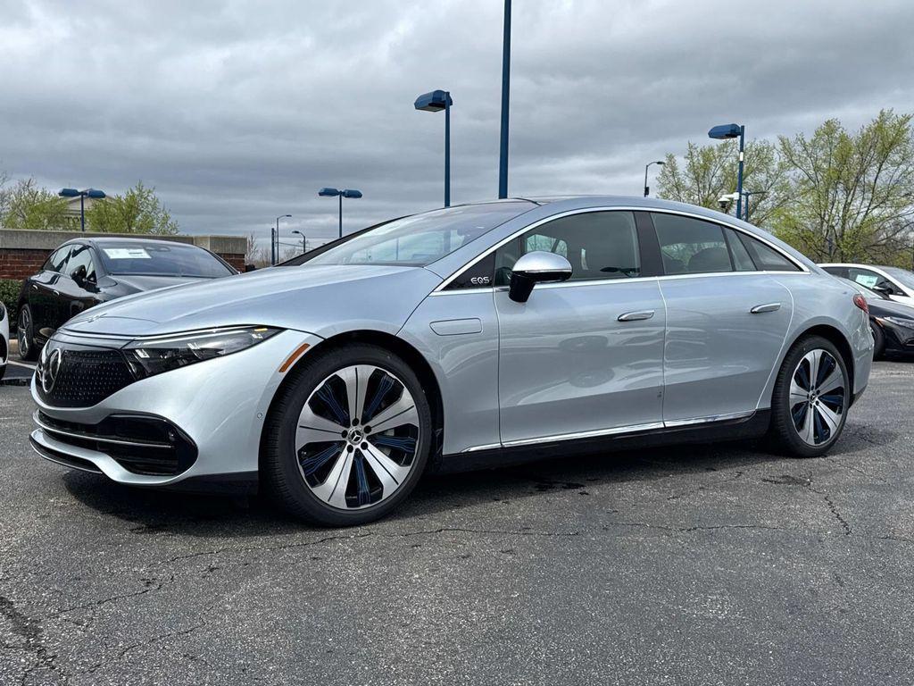 new 2024 Mercedes-Benz EQS 450 car, priced at $124,450