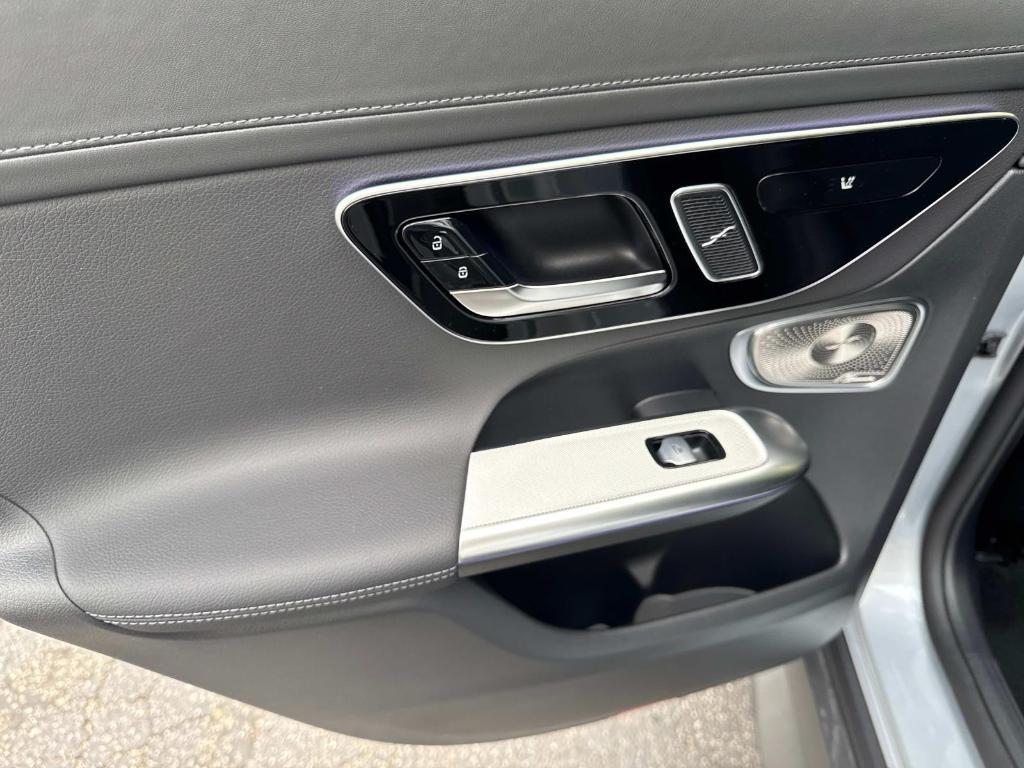 new 2025 Mercedes-Benz GLC 300 car, priced at $63,785
