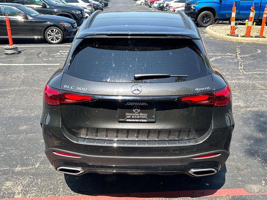 new 2025 Mercedes-Benz GLC 300 car, priced at $64,035