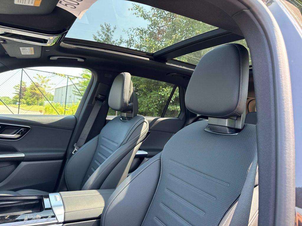 new 2025 Mercedes-Benz GLC 300 car, priced at $64,035