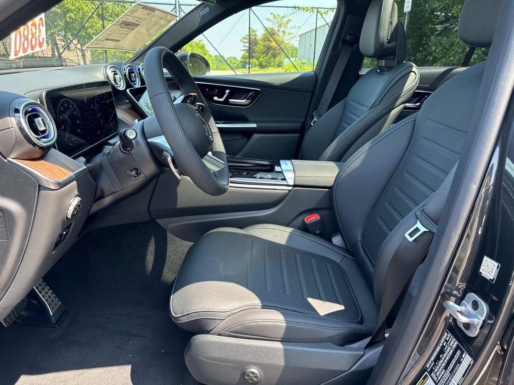 new 2025 Mercedes-Benz GLC 300 car, priced at $64,035