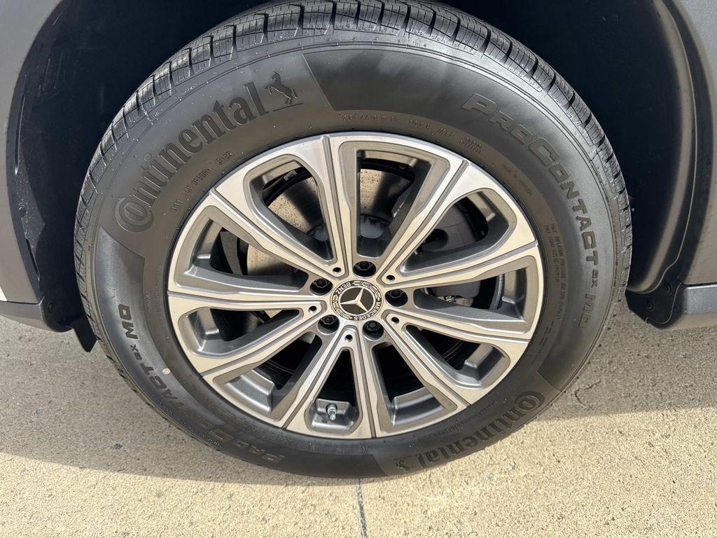 new 2026 Mercedes-Benz GLC 300 car, priced at $58,740