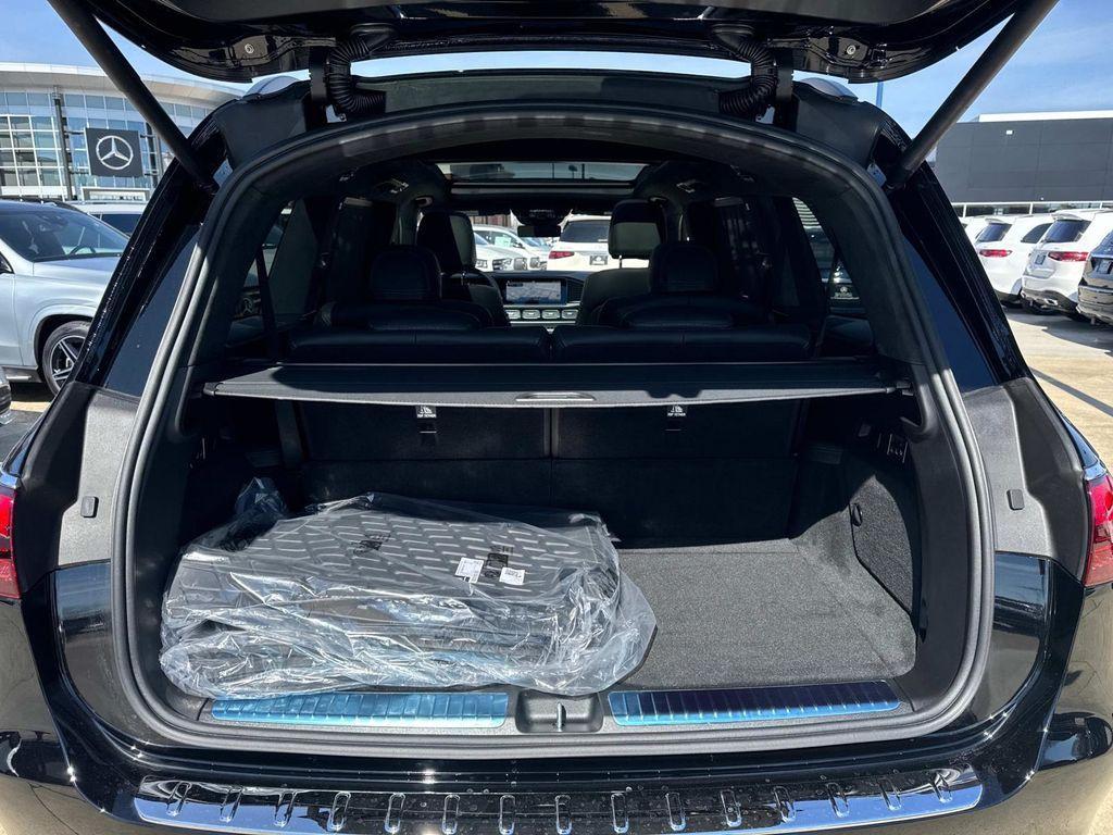 new 2025 Mercedes-Benz AMG GLS 63 car, priced at $161,915