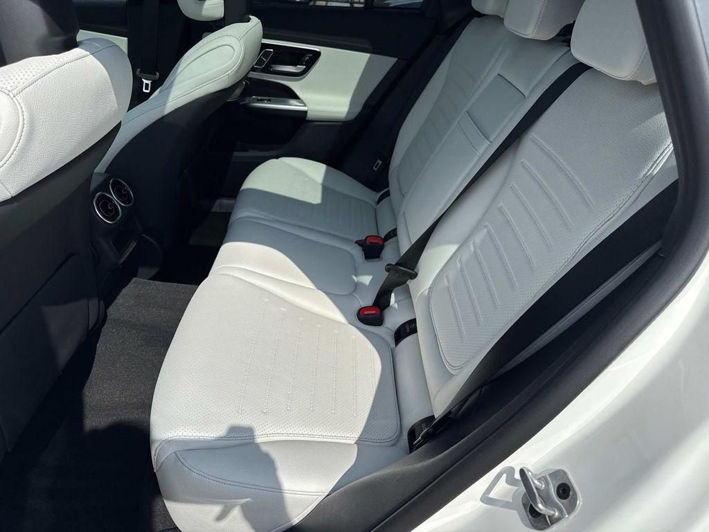 new 2025 Mercedes-Benz GLC 350e car, priced at $73,115