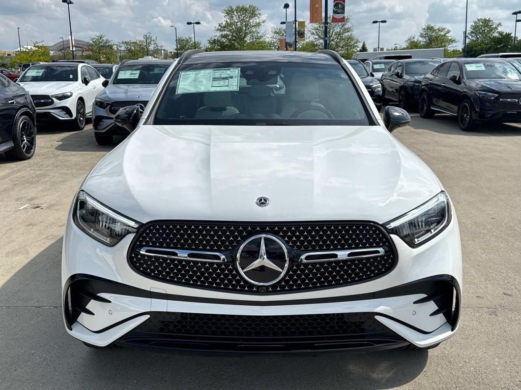 new 2025 Mercedes-Benz GLC 350e car, priced at $73,115