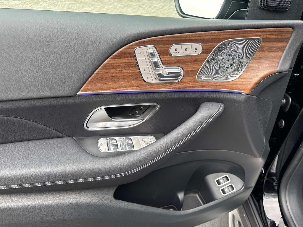new 2025 Mercedes-Benz GLE 450e car, priced at $79,830