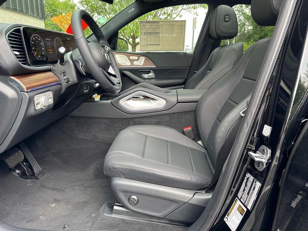 new 2025 Mercedes-Benz GLE 450e car, priced at $79,830