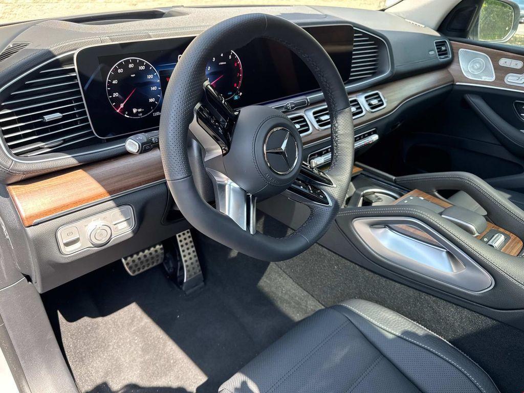 new 2025 Mercedes-Benz GLS 450 car, priced at $108,030