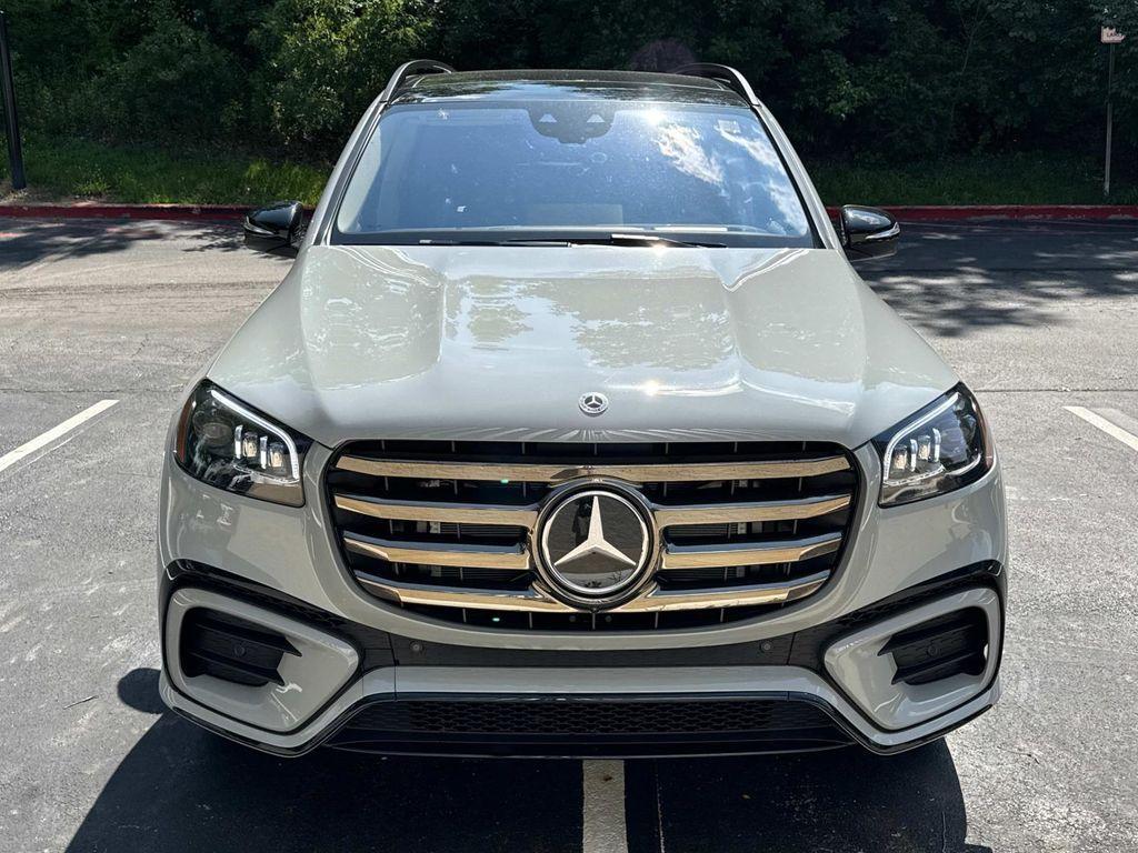 new 2025 Mercedes-Benz GLS 450 car, priced at $108,030