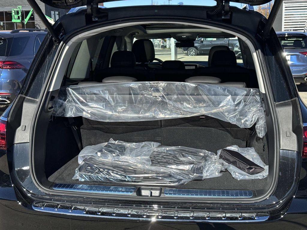 new 2026 Mercedes-Benz GLS 450 car, priced at $93,615