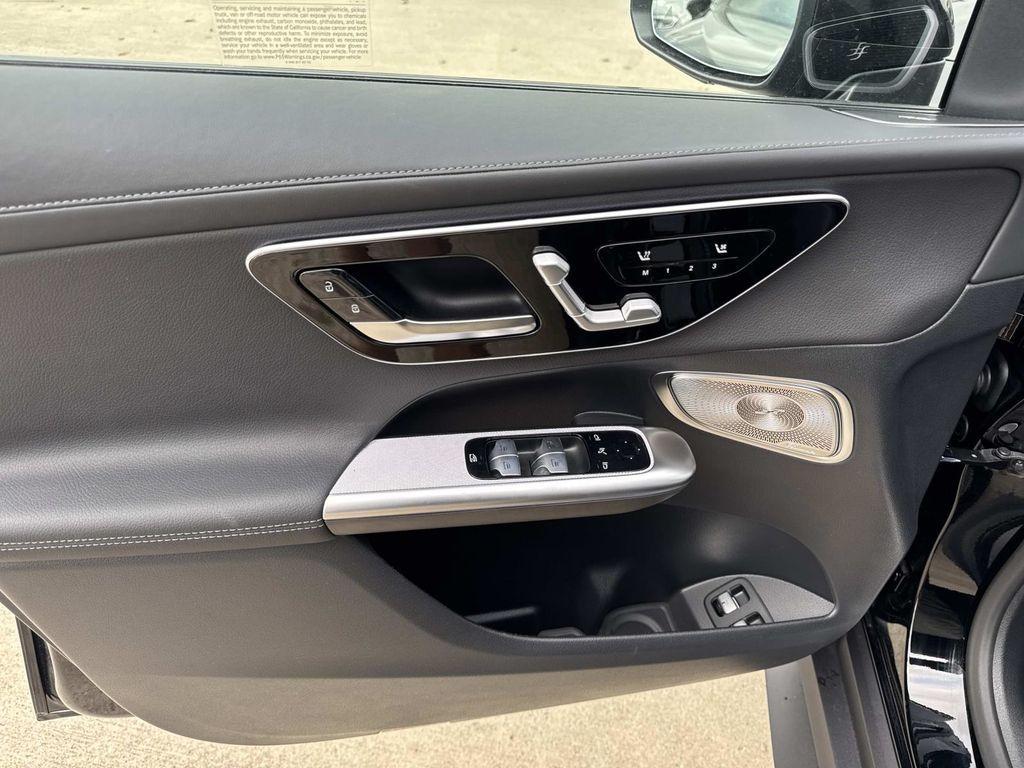 new 2026 Mercedes-Benz GLC 350e car