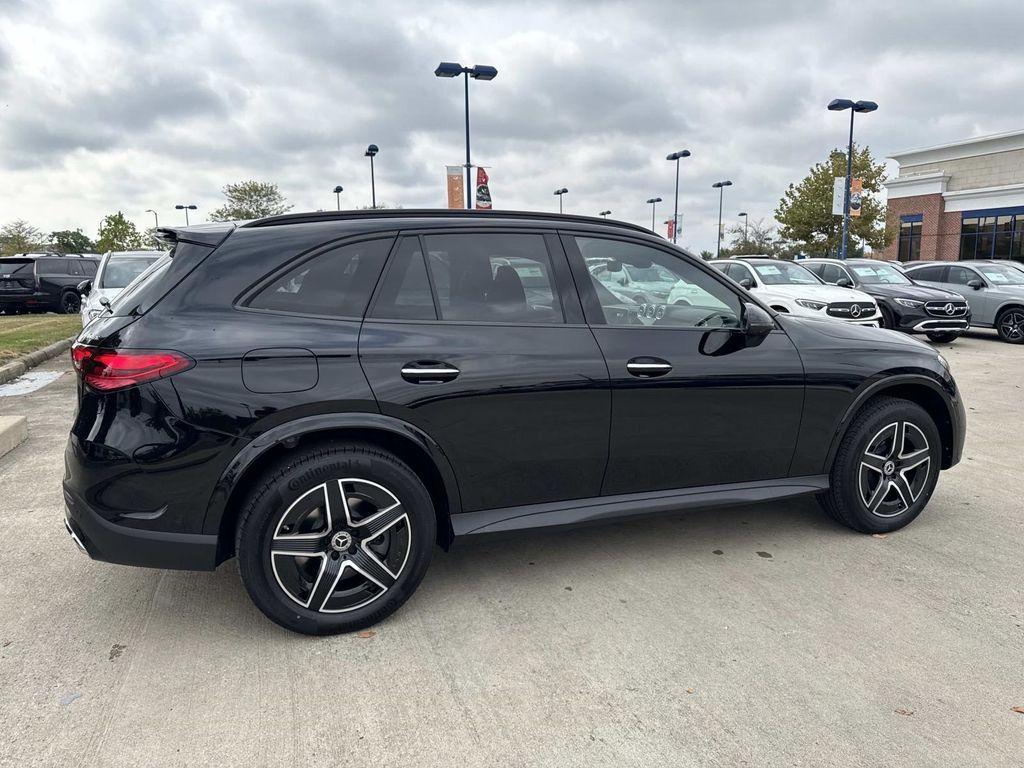 new 2026 Mercedes-Benz GLC 350e car