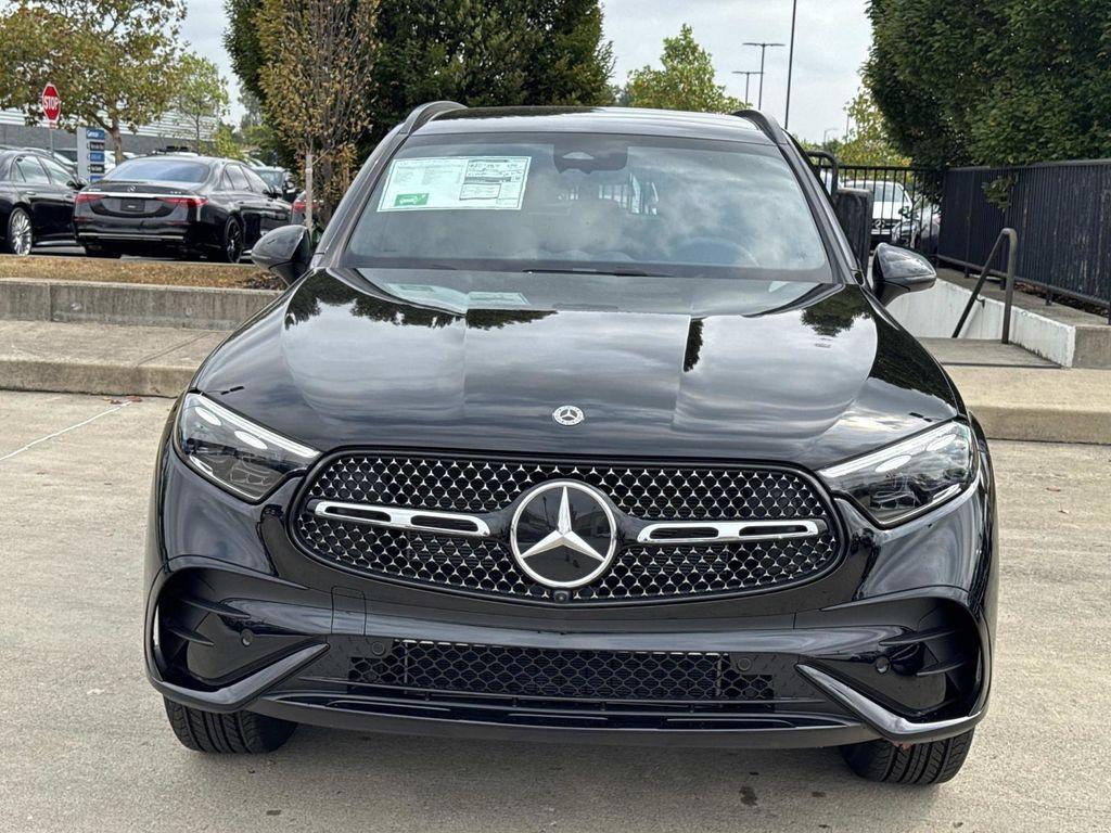 new 2026 Mercedes-Benz GLC 350e car