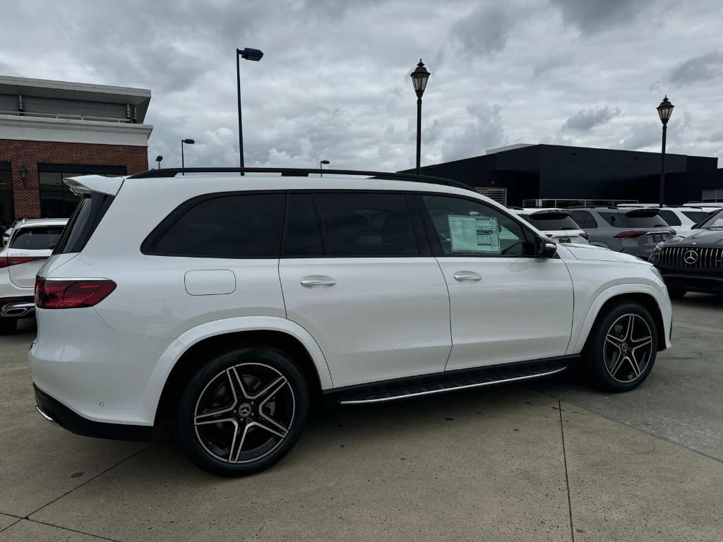 new 2025 Mercedes-Benz GLS 450 car, priced at $107,380