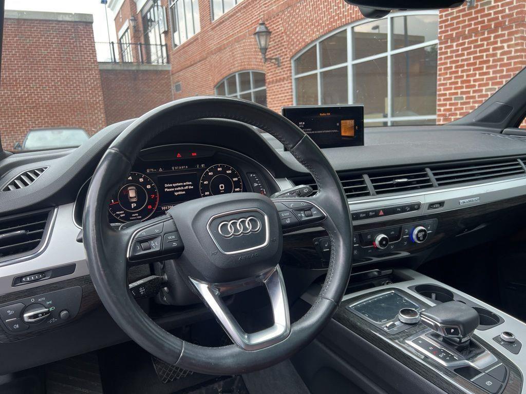 used 2018 Audi Q7 car, priced at $18,298