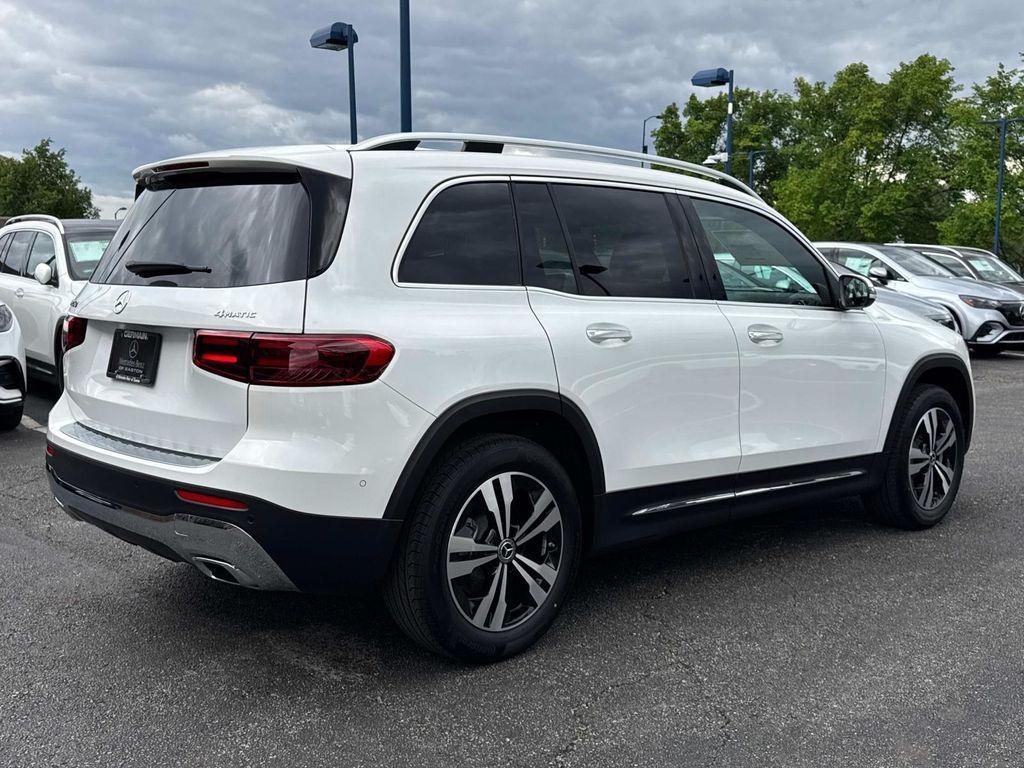 new 2025 Mercedes-Benz GLB 250 car, priced at $49,595