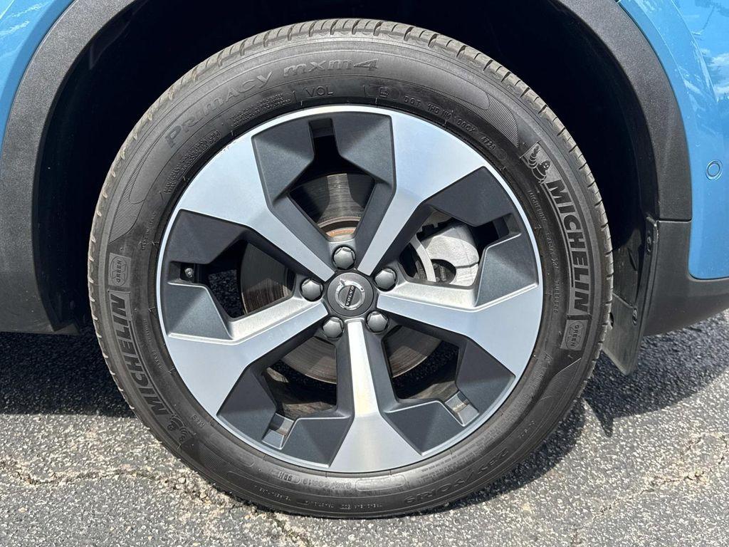 used 2024 Volvo XC40 car, priced at $39,923