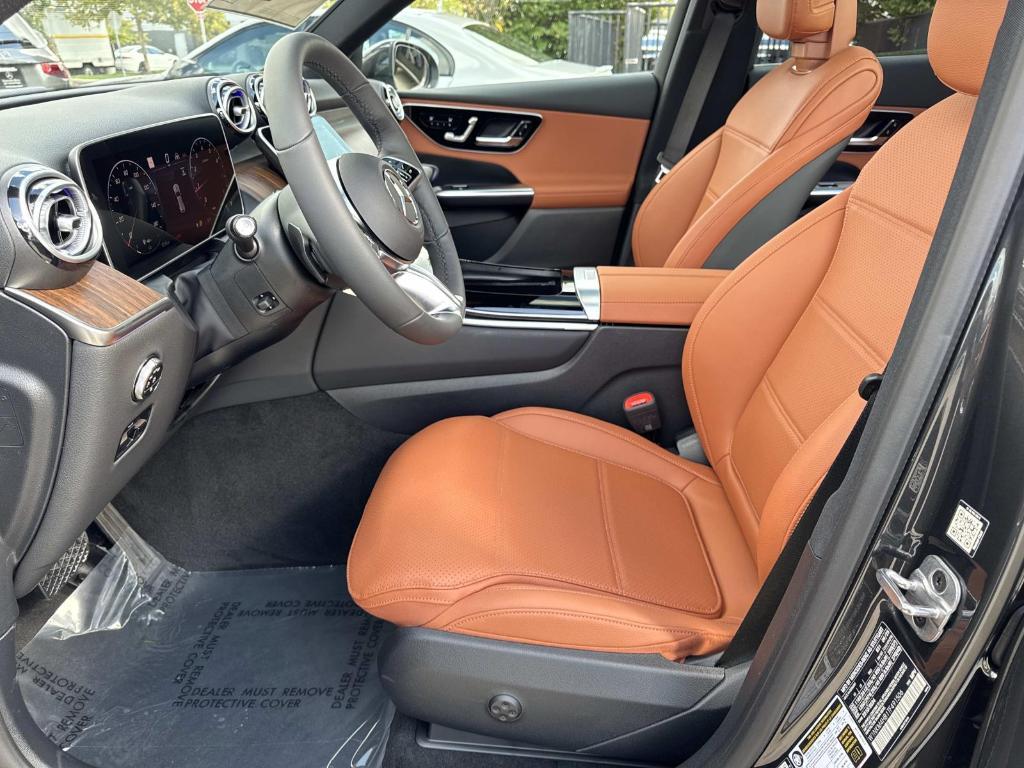 new 2026 Mercedes-Benz GLC 300 car, priced at $62,055