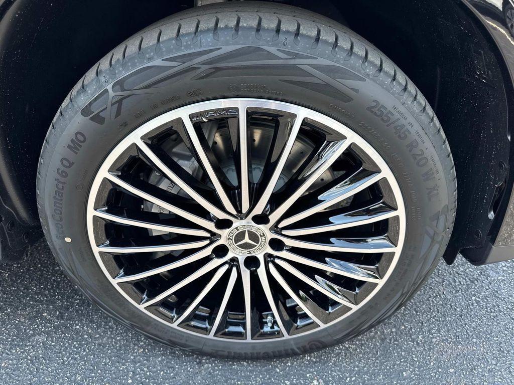new 2025 Mercedes-Benz GLC 300 car, priced at $65,365