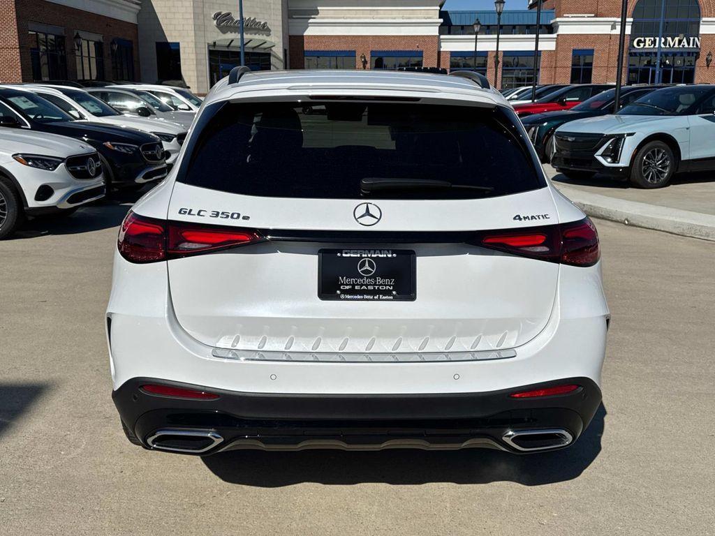 new 2025 Mercedes-Benz GLC 350e car, priced at $75,115