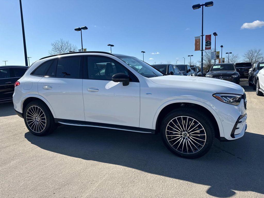 new 2025 Mercedes-Benz GLC 350e car, priced at $75,115