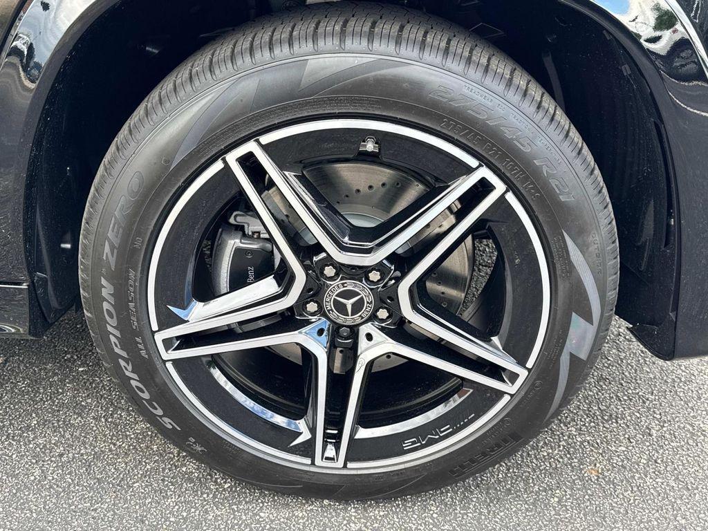 new 2025 Mercedes-Benz GLS 450 car, priced at $98,865