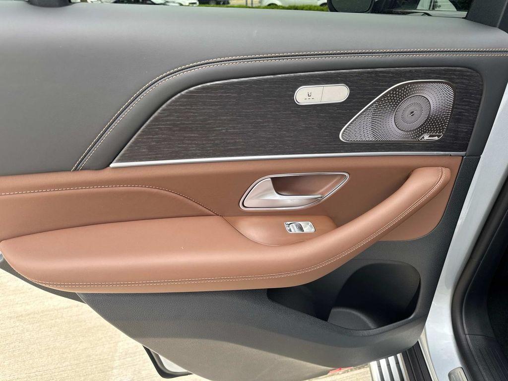 new 2026 Mercedes-Benz AMG GLE 53 car, priced at $109,085