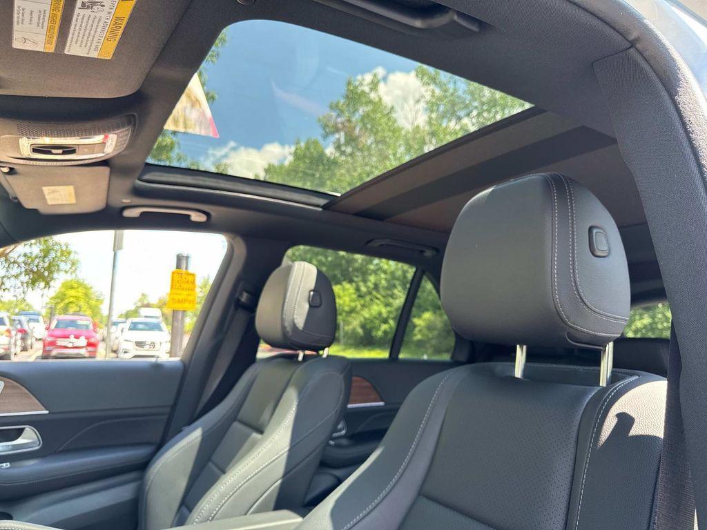 new 2025 Mercedes-Benz GLE 450e car, priced at $76,595