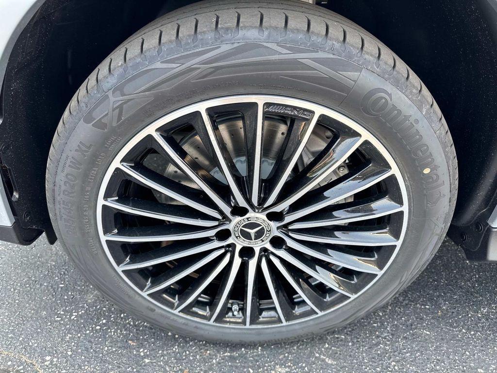 new 2025 Mercedes-Benz GLC 300 car, priced at $61,555