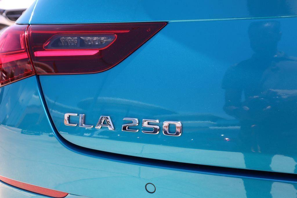 new 2025 Mercedes-Benz CLA 250 car