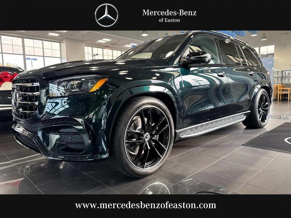 new 2025 Mercedes-Benz GLS 450 car