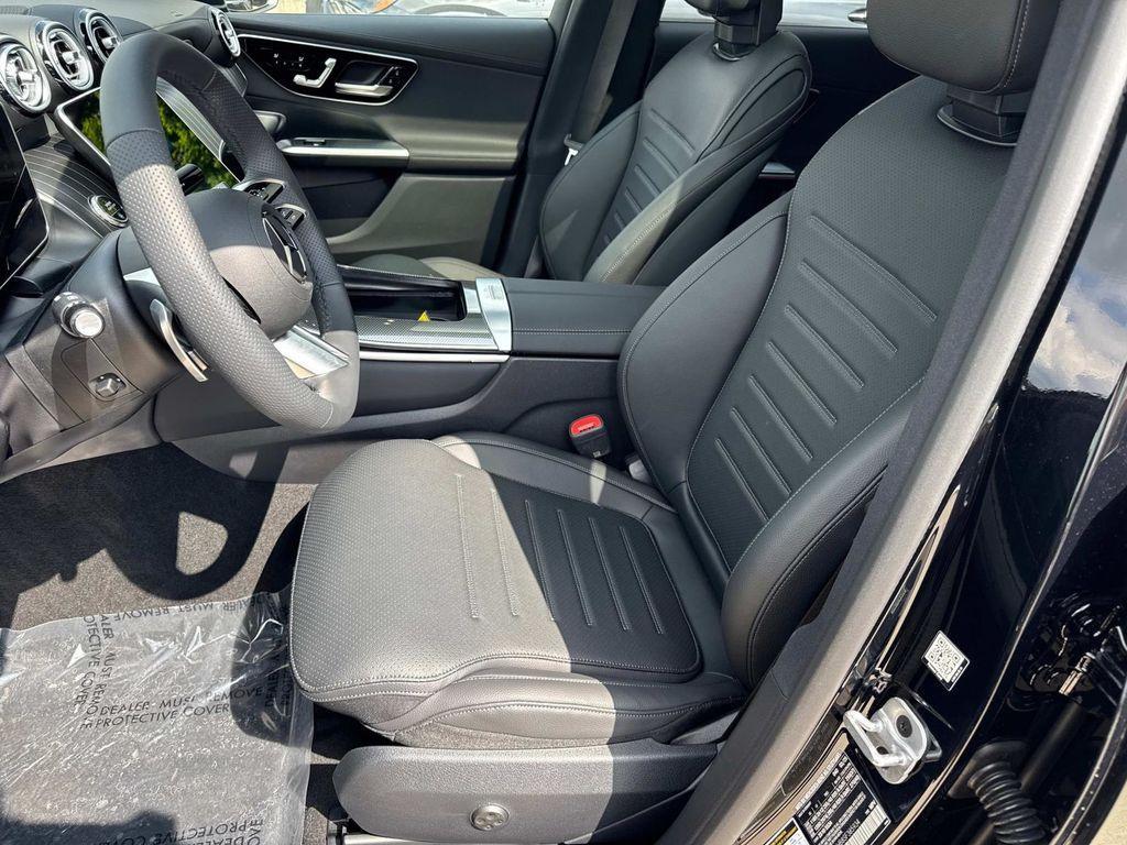 new 2025 Mercedes-Benz GLC 300 car, priced at $70,615