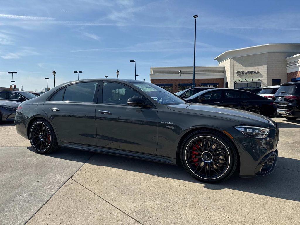 new 2025 Mercedes-Benz AMG S 63 E car, priced at $238,295
