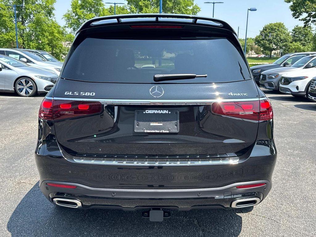 new 2025 Mercedes-Benz GLS 580 car, priced at $125,850