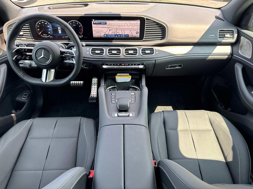 new 2025 Mercedes-Benz GLS 580 car, priced at $125,850