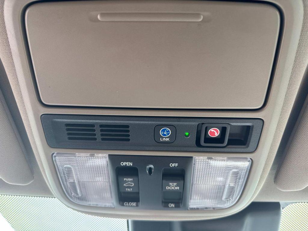 used 2018 Honda Odyssey car