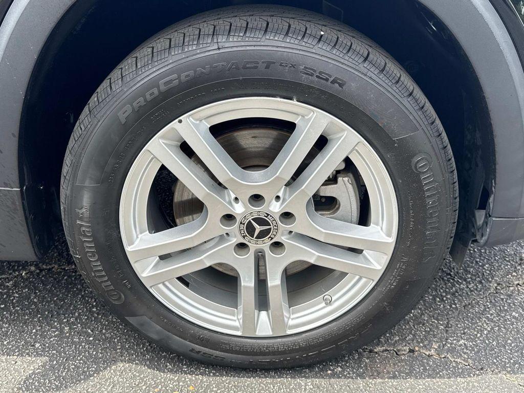 used 2021 Mercedes-Benz GLB 250 car, priced at $29,399