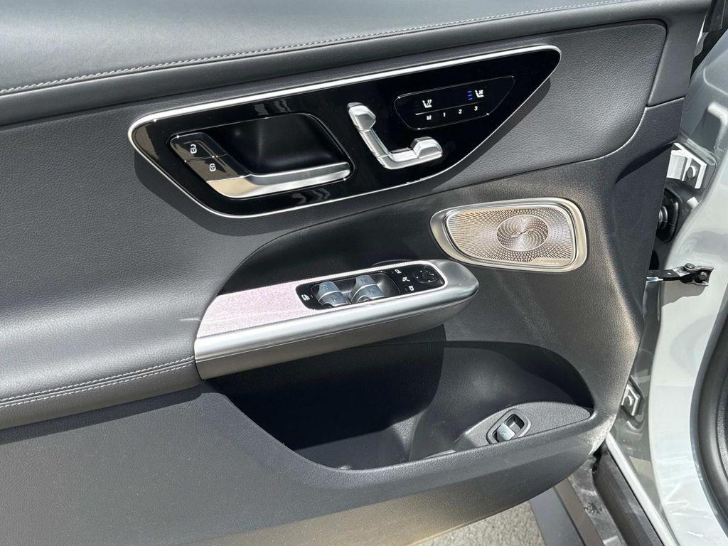 new 2025 Mercedes-Benz GLC 300 car, priced at $66,365