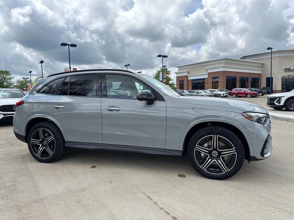 new 2025 Mercedes-Benz GLC 300 car, priced at $66,365