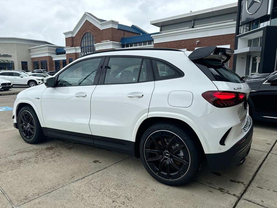 new 2025 Mercedes-Benz AMG GLA 35 car