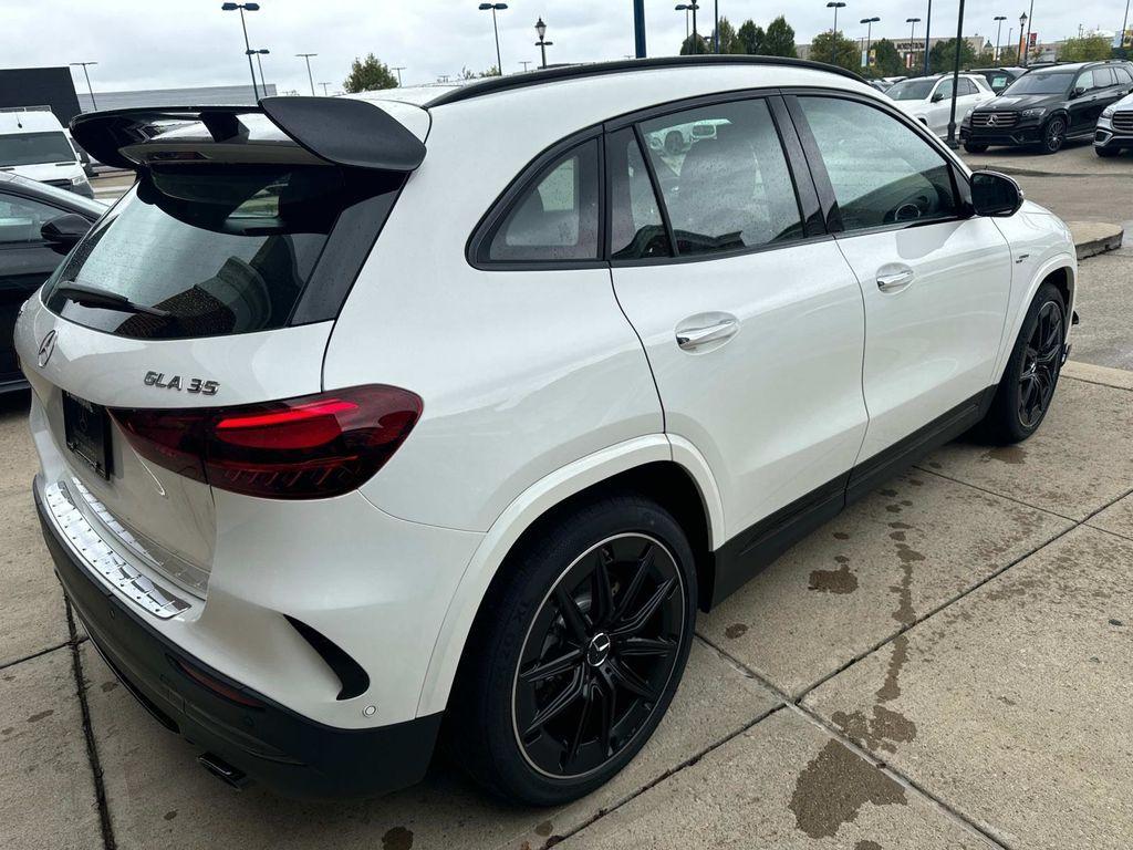 new 2025 Mercedes-Benz AMG GLA 35 car