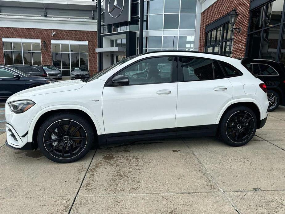 new 2025 Mercedes-Benz AMG GLA 35 car